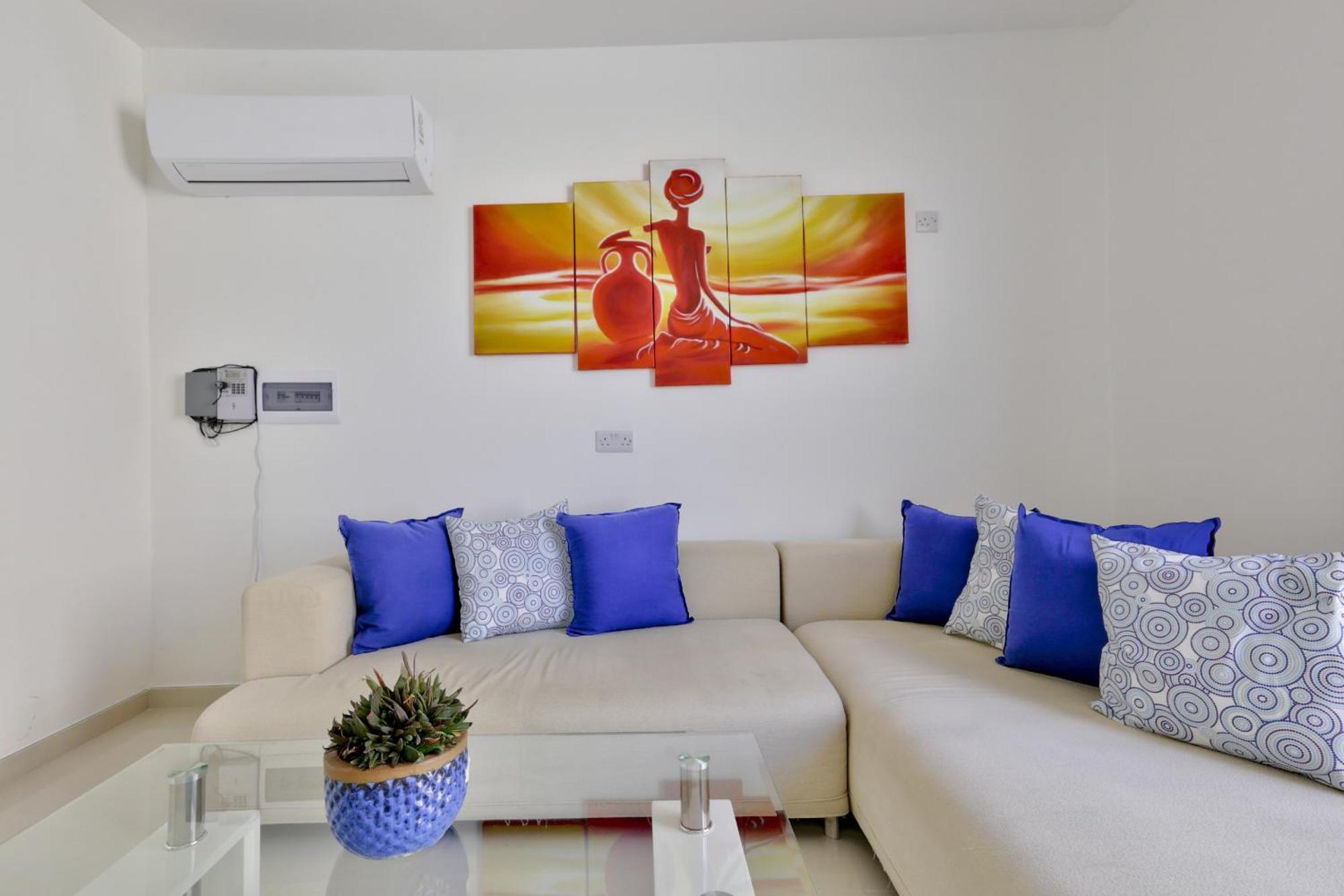 Exquisite 3-Bedroom Duplex Penthouse With Jacuzzi In Valletta Centre Ngoại thất bức ảnh